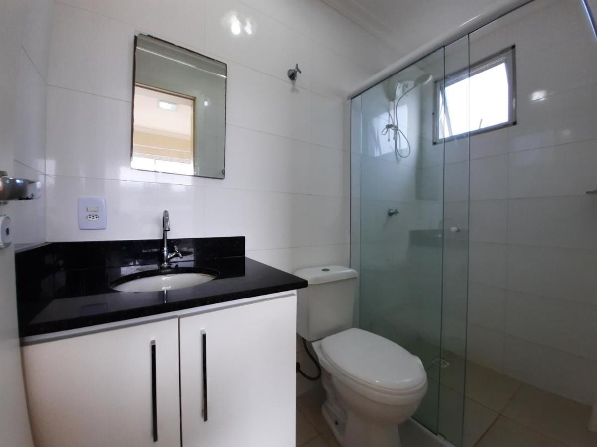 Apartamento 3 Quartos 8 Pessoas A 50 Mts Da Praia De Bombas, A 100M Da Passarela Do Ribeiro Bombinhas Exteriér fotografie